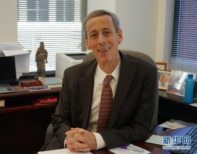 (國(guó)際·圖文互動(dòng))專(zhuān)訪(fǎng):須用長(zhǎng)遠(yuǎn)眼光看待美中關(guān)系——訪(fǎng)美中貿(mào)易全國(guó)委員會(huì)會(huì)長(zhǎng)艾倫