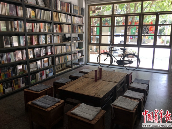 青龍街道鄉(xiāng)愁書院。中國青年報·中國青年網(wǎng)記者 張文凌攝