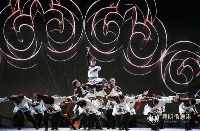 演出現(xiàn)場。記者薛江濤攝 (1)