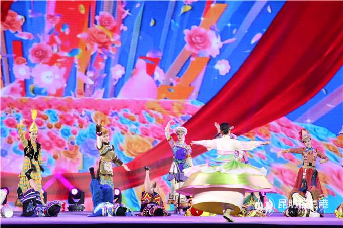 演出現(xiàn)場。記者薛江濤攝 (3)