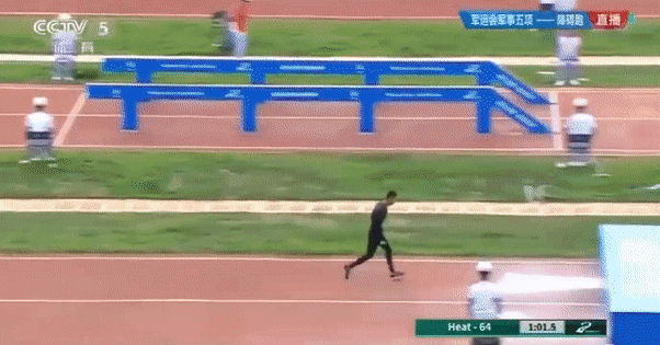 破紀(jì)錄拿金牌，這些中國(guó)軍人讓人服氣！