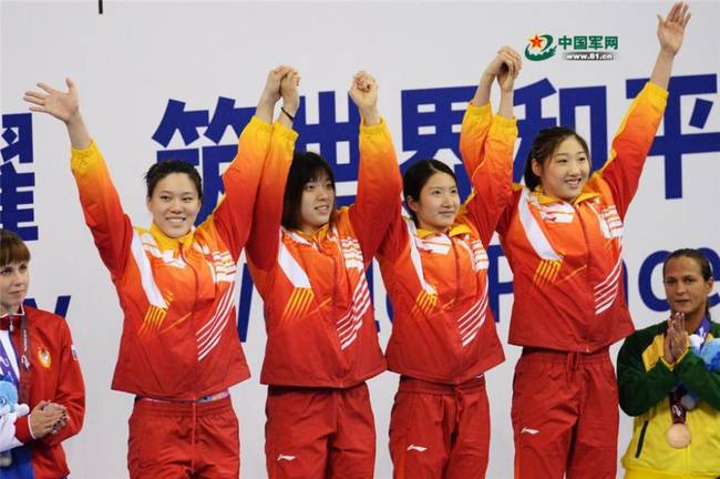 破紀(jì)錄拿金牌，這些中國(guó)軍人讓人服氣！