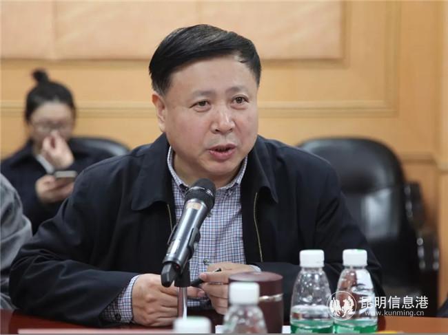 中國文聯(lián)電影藝術(shù)中心主任、中國電影評論學(xué)會會長 饒曙光