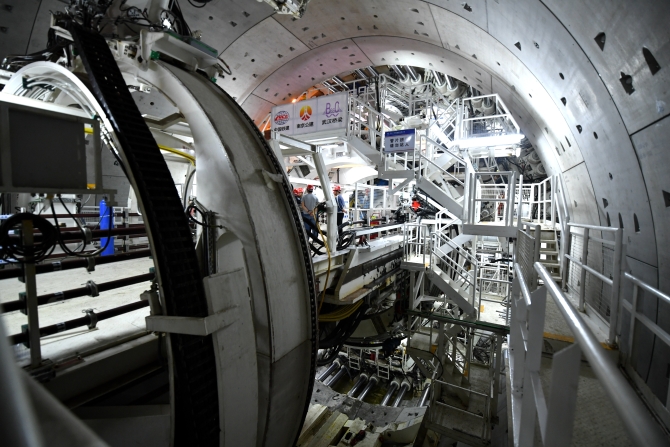 公路盾構(gòu)隧道3