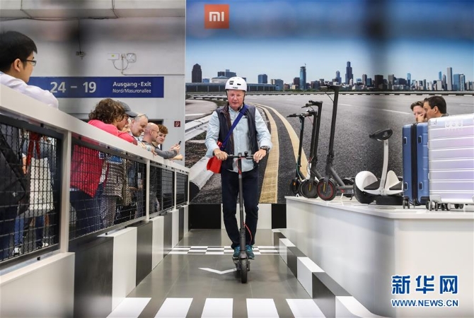 (新華全媒頭條·圖文互動)(5)走向更加廣闊的舞臺——寫在民營企業(yè)座談會召開一周年之際