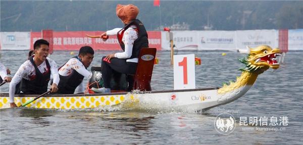 比賽現(xiàn)場(chǎng)3 記者劉雄斌攝 比賽現(xiàn)場(chǎng)3 記者劉雄斌攝