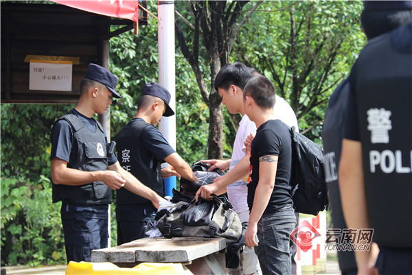 00301181943_5bba2089 00301181943_5bba2089