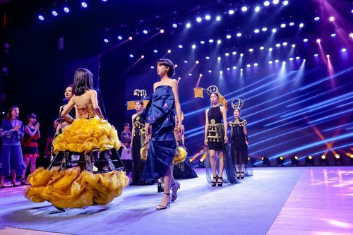 655093516620707770 655093516620707770