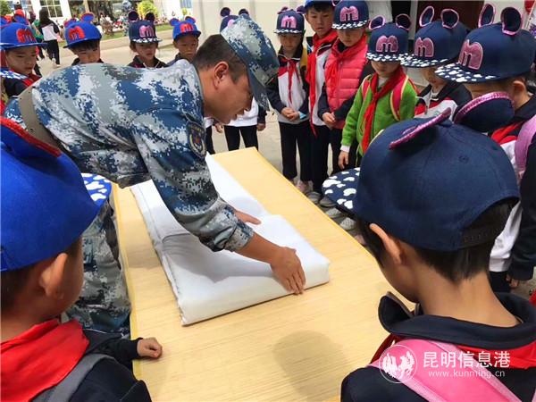 4、2018年5月8日安寧導(dǎo)彈部隊國防教育活動