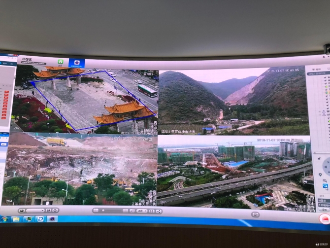 西山區(qū)網(wǎng)格化監(jiān)督智慧分中心監(jiān)控場(chǎng)景。記者上官艷君攝2.jpg