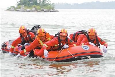 “迎難而上，是我們永遠(yuǎn)保持和追求的姿勢(shì)”