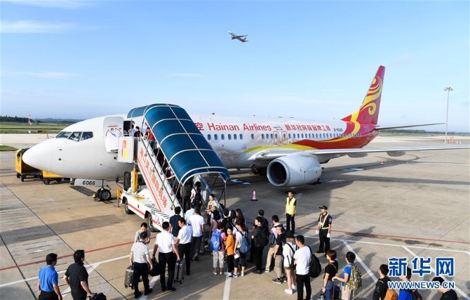 (在習(xí)近平新時(shí)代中國特色社會主義思想指引下——新時(shí)代新作為新篇章·總書記關(guān)切開放事·圖文互動(dòng))(1)開放的故事講不完——海南開放再“提速”