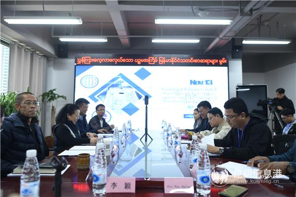 互動交流現(xiàn)場。記者朱帥攝