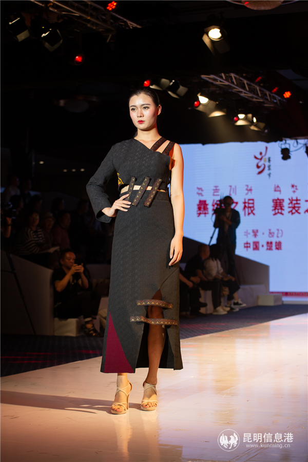 絲路云裳 ·昆明民族時(shí)裝周 工作組供圖3