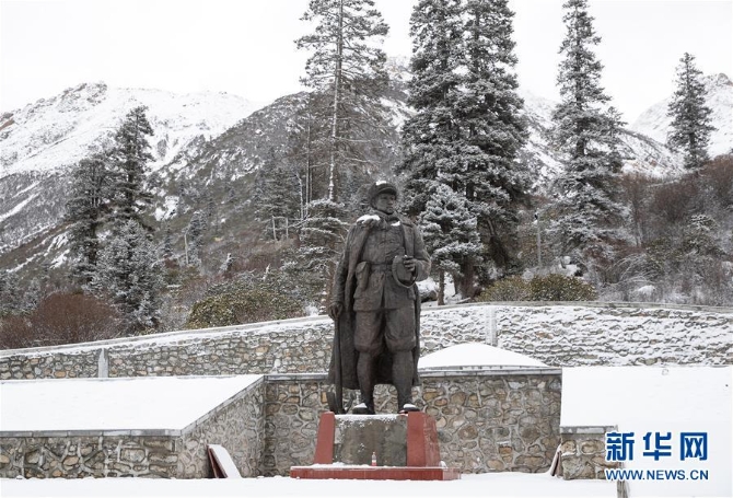 (圖文互動(dòng))(3)尋找英雄——來自川藏公路沿線烈士陵園的追思