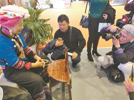 2019112303_res11_attpic_brief 2019112303_res11_attpic_brief