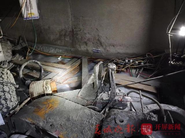 臨滄一在建隧道發(fā)生突泥涌水事故