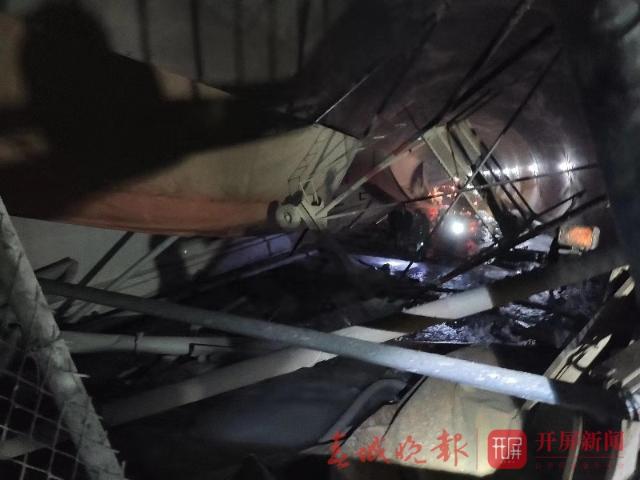 臨滄一在建隧道發(fā)生突泥涌水事故