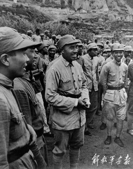 朱德誕辰丨200元難住了總司令，真相令人肅然起敬……