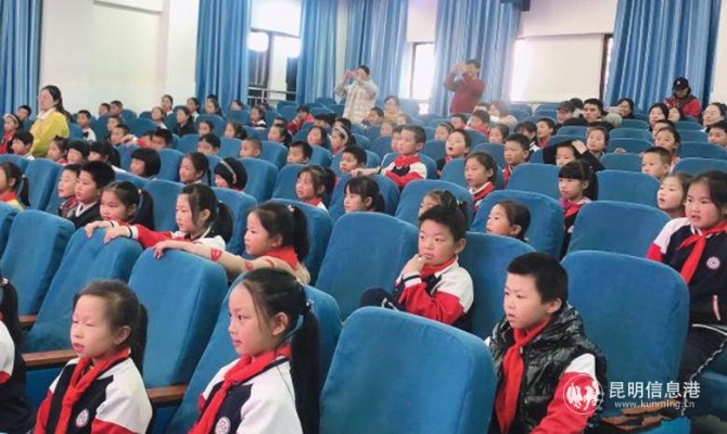 4b850737gy1g9jbjm9uggj20hs0ank5m 4b850737gy1g9jbjm9uggj20hs0ank5m