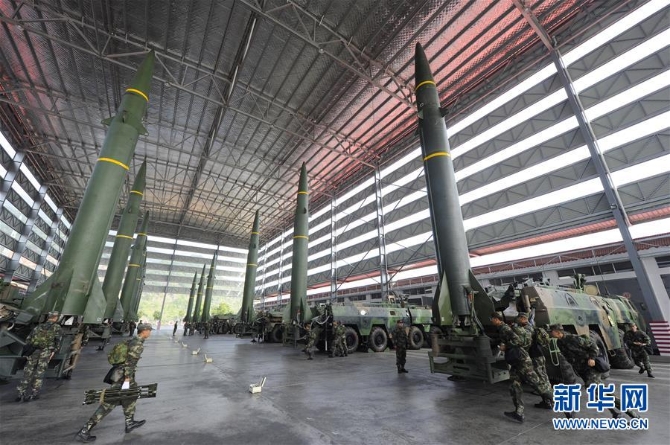 (圖文互動)(1)永遠沖鋒的“導彈發(fā)射先鋒營”——記闊步強軍征途的火箭軍某旅發(fā)射一營