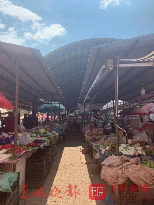 東站農(nóng)貿(mào)市場