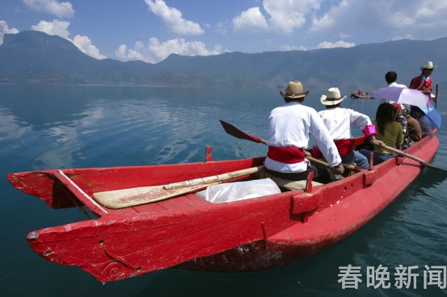 【七彩云南?秘境百馬-第26站】“百馬王子”探秘女兒國 瀘沽湖上演女神馬拉松