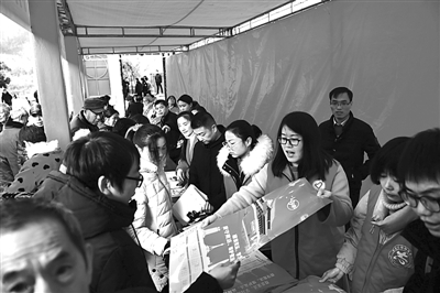 深入基層，為老百姓送去溫暖