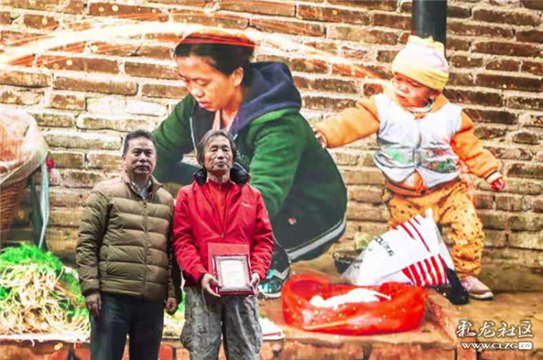 年度大獎(jiǎng)(攝影類)獲得者路人悠悠 年度大獎(jiǎng)(攝影類)獲得者路人悠悠