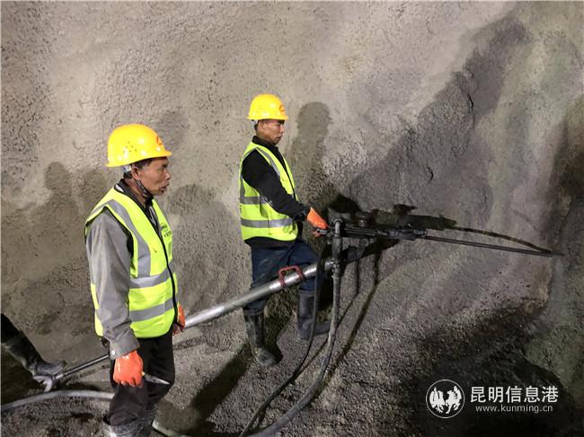 麗香鐵路圓寶山隧道貫通，圖為供圖。通訊員王鵬 郝亞凡 陳騫2