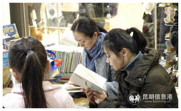 活動(dòng)現(xiàn)場(chǎng) (1) 活動(dòng)現(xiàn)場(chǎng) (1)