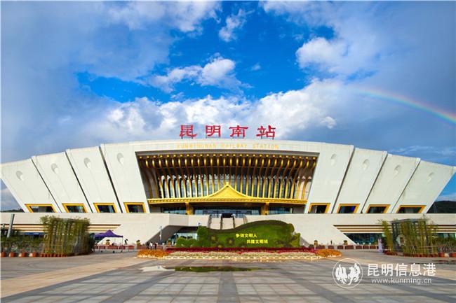 圖8 2019年，高鐵客運(yùn)吞吐量達(dá)2103.19萬人次。