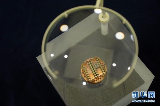 （新華全媒頭條·圖文互動）（17）創(chuàng)新，在復興的征程上——以習近平同志為核心的黨中央關(guān)心科技創(chuàng)新工作紀實