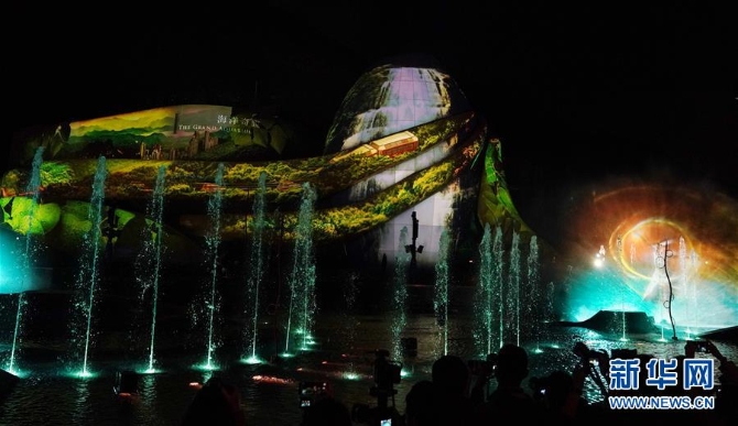 （社會(huì)）（4）香港海洋公園推出“光影盛夜”