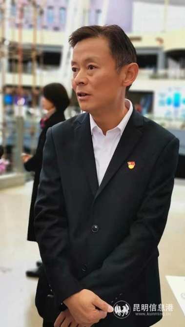 昆明經(jīng)開(kāi)區(qū)管委會(huì)政策研究室主任張秋 昆明經(jīng)開(kāi)區(qū)管委會(huì)政策研究室主任張秋