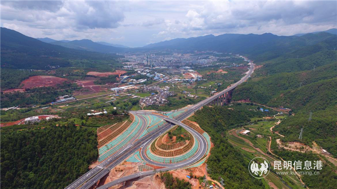 大戛高速東互通立交至西互通立交
