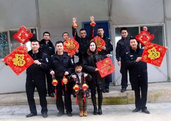 f085fda9e37556f6b9f35ad94439fea5 f085fda9e37556f6b9f35ad94439fea5