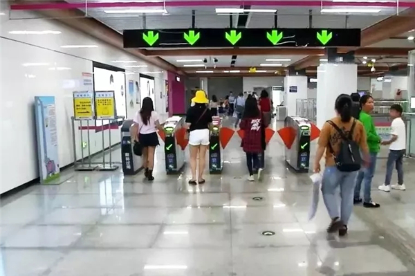 640.webp (10) 640.webp (10)