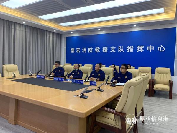 869f219f8946516b1a1e22d994027b4 869f219f8946516b1a1e22d994027b4