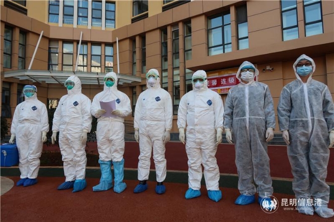 嵩明疾控抗疫工作場景 (1) 嵩明疾控抗疫工作場景 (1)
