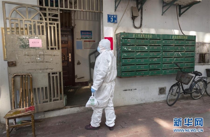 （新華全媒頭條·圖文互動）（12）著力治，加力控，全力防——武漢防控疫情最新熱點(diǎn)追蹤