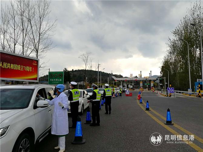 webwxgetmsgimg1 webwxgetmsgimg1