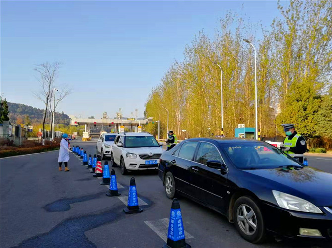 webwxgetmsgimg3 webwxgetmsgimg3