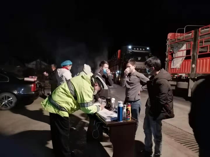 夜間執(zhí)勤1 夜間執(zhí)勤1