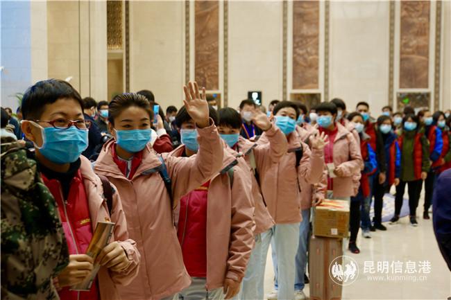 圖八：出發(fā)。 記者蘇雯芊 攝