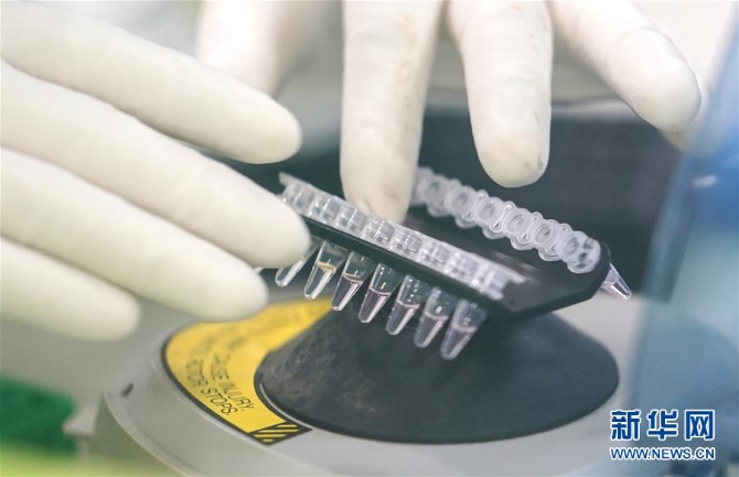 (新華全媒頭條·圖文互動(dòng))(5)為打贏疫情防控阻擊戰(zhàn)提供科技支撐——習(xí)近平總書(shū)記在北京考察新冠肺炎防控科研攻關(guān)工作時(shí)的重要講話指明方向催人奮進(jìn)