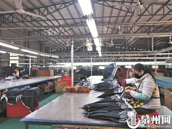 泉州市各地婦聯(lián)助力企業(yè)復(fù)工復(fù)產(chǎn)