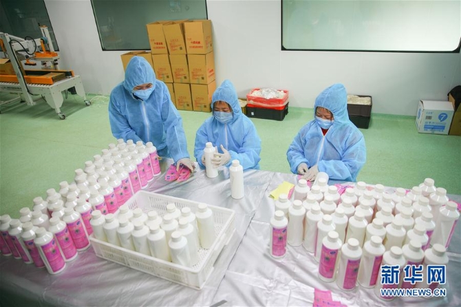 （新華全媒頭條·圖文互動）（11）分秒必爭，打好醫(yī)療物資保障戰(zhàn)！——全國全力保障醫(yī)療物資供應(yīng)