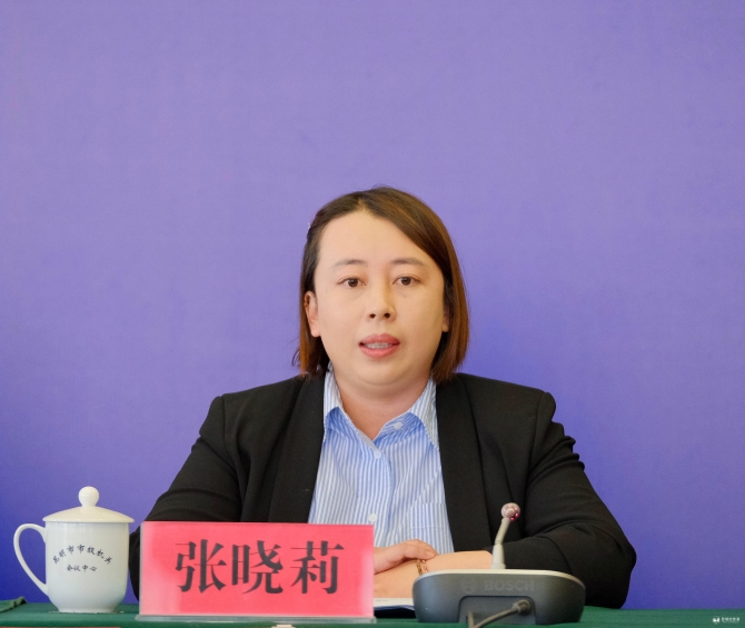 昆明日?qǐng)?bào)記者張曉莉