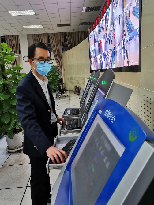 640.webp (24) 640.webp (24)